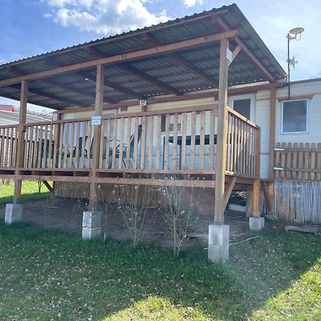 Mobilheim Josefina - Vyrovicka Prehrada Otel Vyrovice Dış mekan fotoğraf